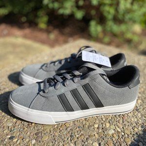 AdidasNEO Sneaker